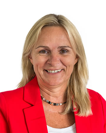 Minister Sabine Winton