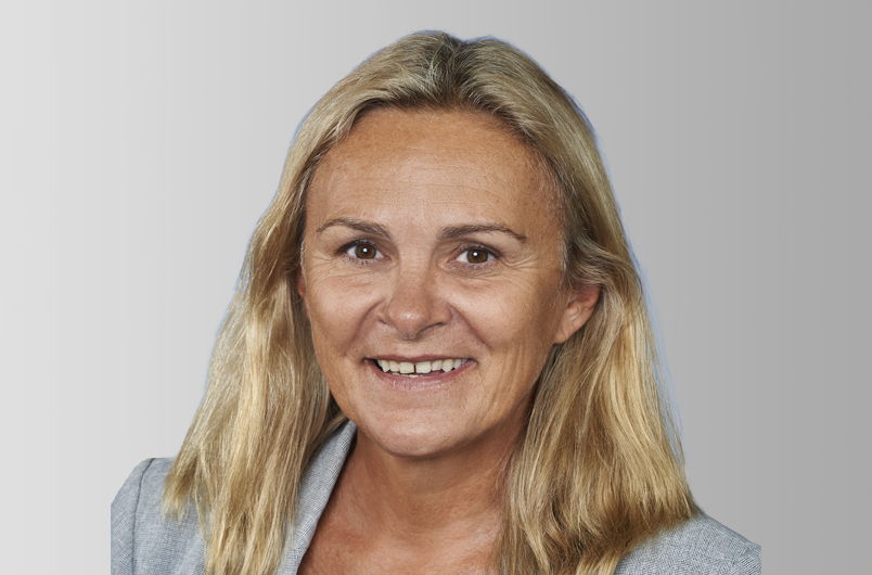 Minister Sabine Winton